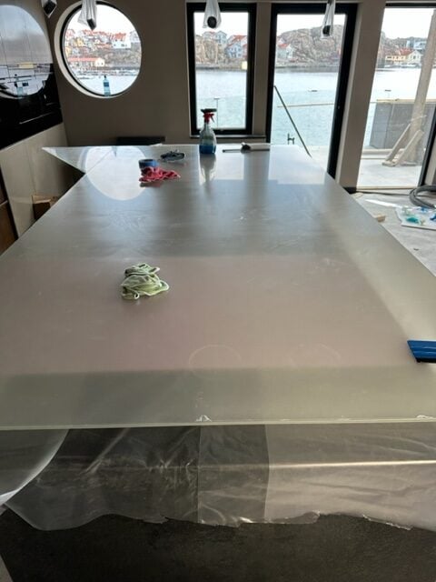 take down glass and apply smart film1